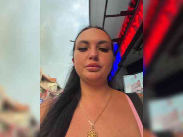 live voyeur webcam TokionaJoe