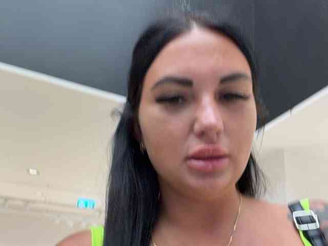 live voyeur webcam TokionaJoe