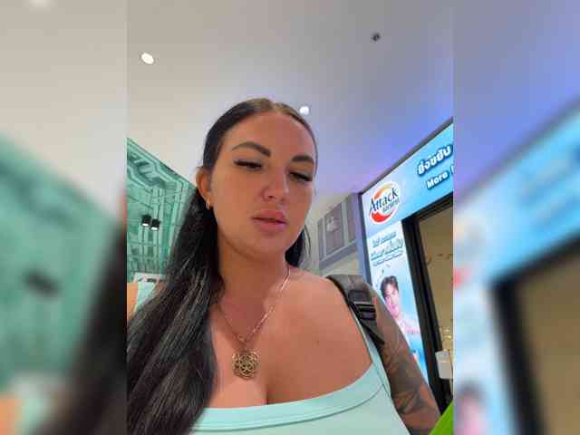 live voyeur webcam TokionaJoe
