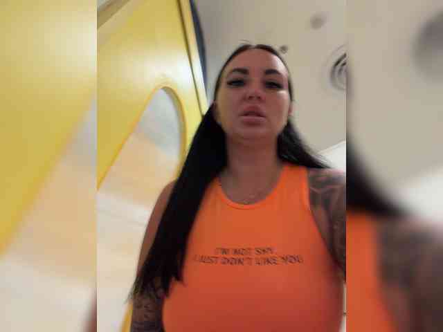 live voyeur webcam TokionaJoe