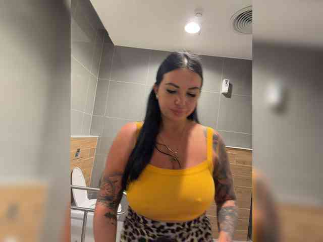 TokionaJoe Live Webcam on BongaCams
