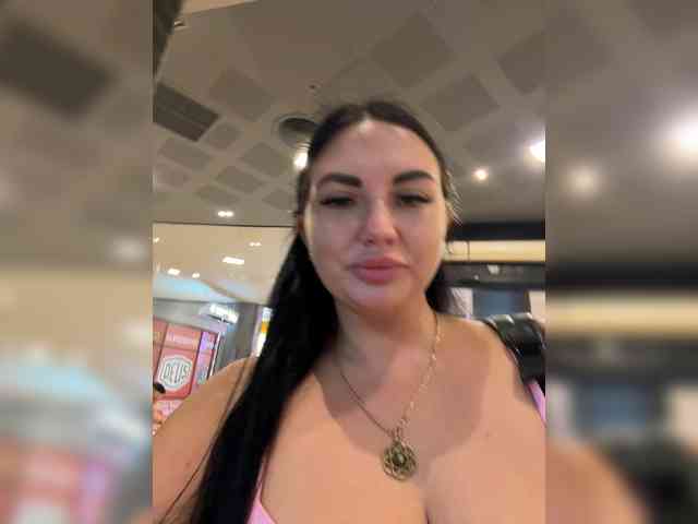 live voyeur webcam TokionaJoe