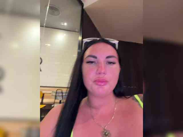 live voyeur webcam TokionaJoe