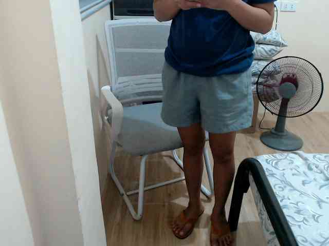 TheLastVIRGIN webcam