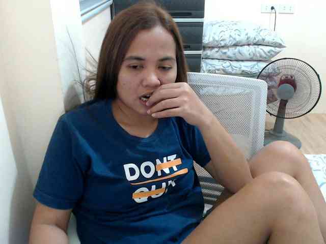 TheLastVIRGIN webcam