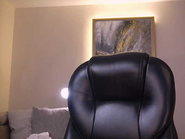 NaomiSainz