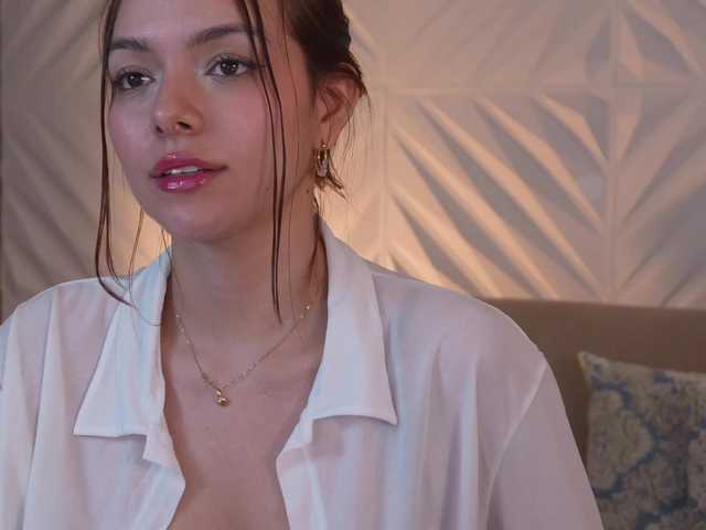 NaomiSainz