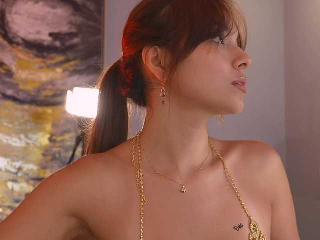 NaomiSainz Canlı Cam: BongaCams
