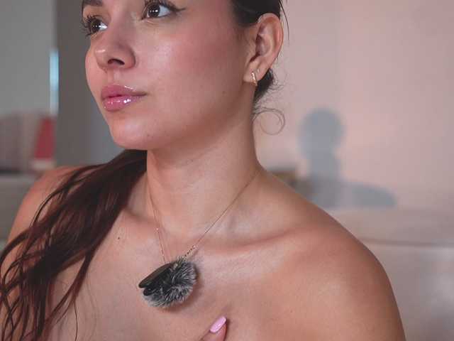 NaomiSainz