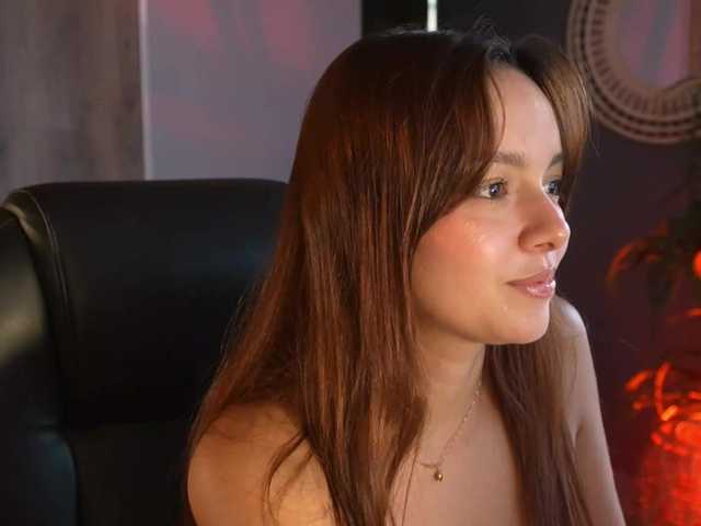 NaomiSainz live cam on BongaCams