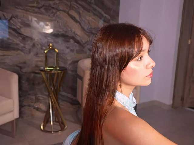 NaomiSainz live cam on BongaCams