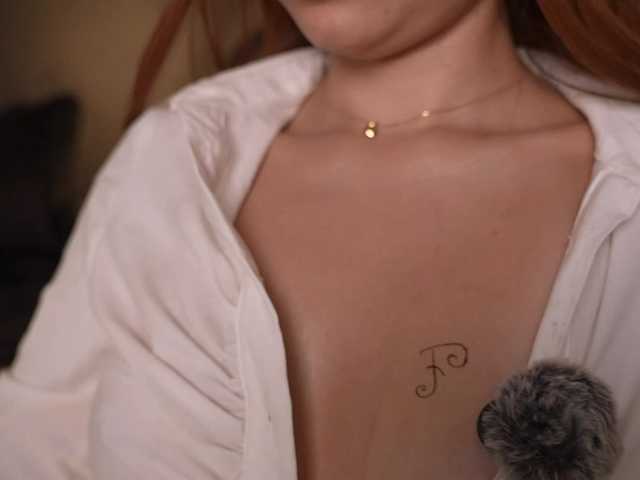 NaomiSainz