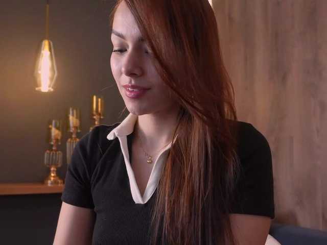 NaomiSainz