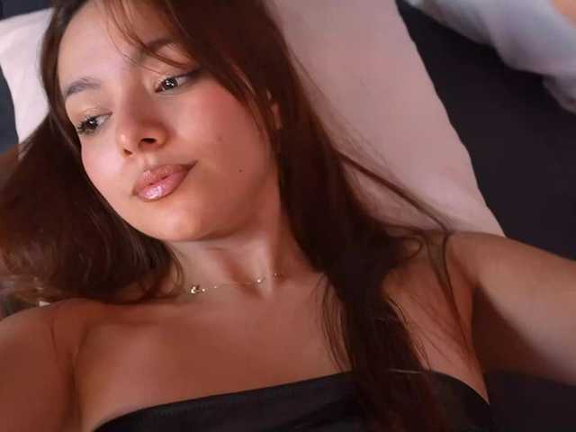 NaomiSainz live cam on BongaCams