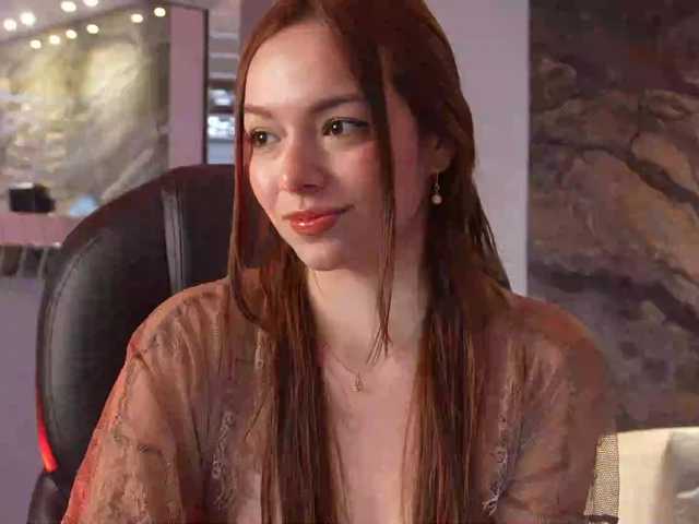 NaomiSainz