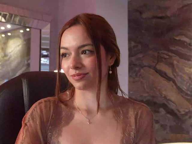 NaomiSainz