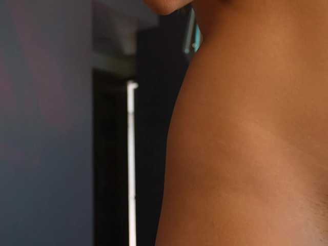 NaomiSainz live cam on BongaCams