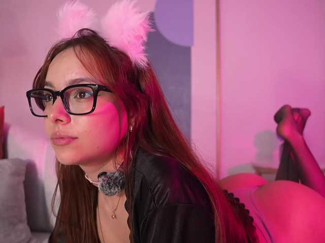 NaomiSainz