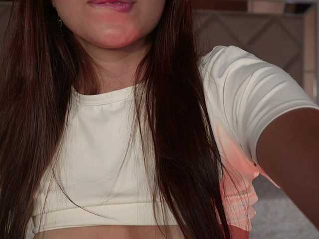NaomiSainz live cam on BongaCams