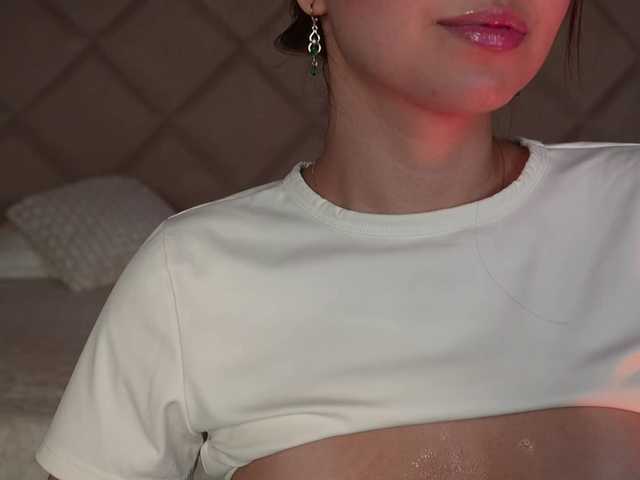 NaomiSainz live cam on BongaCams