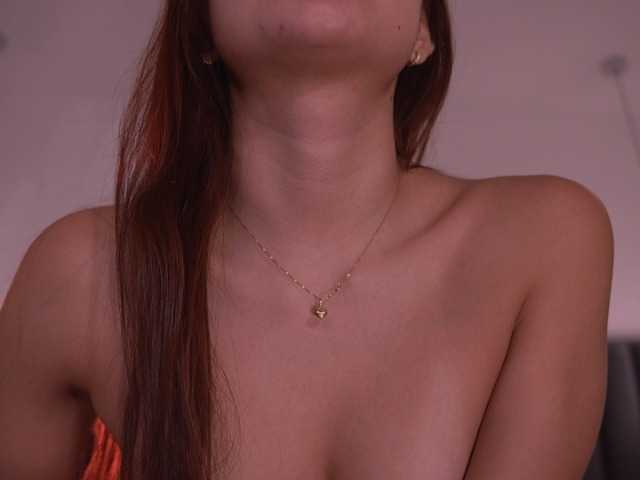 NaomiSainz