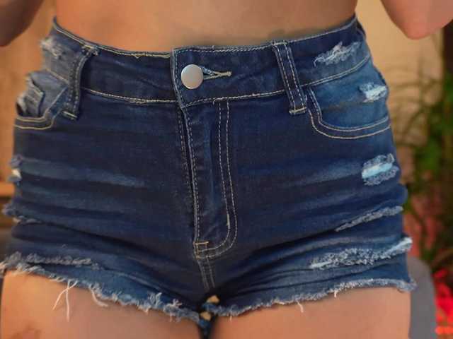 NaomiSainz live cam on BongaCams