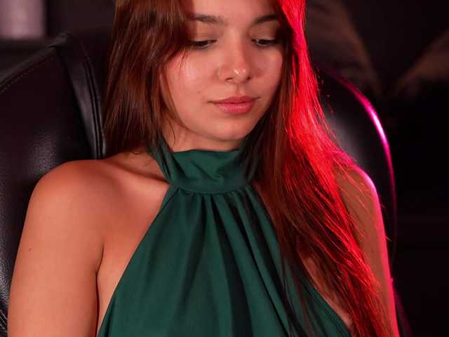 NaomiSainz live cam on BongaCams
