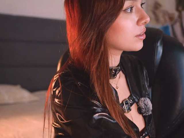 NaomiSainz live cam on BongaCams