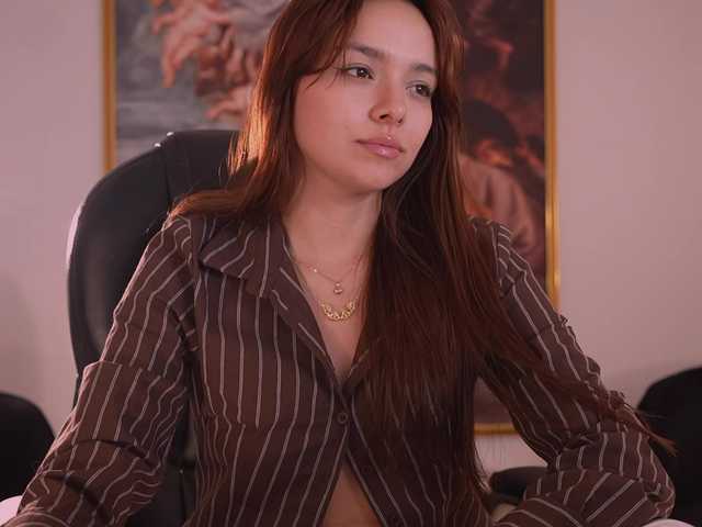 NaomiSainz