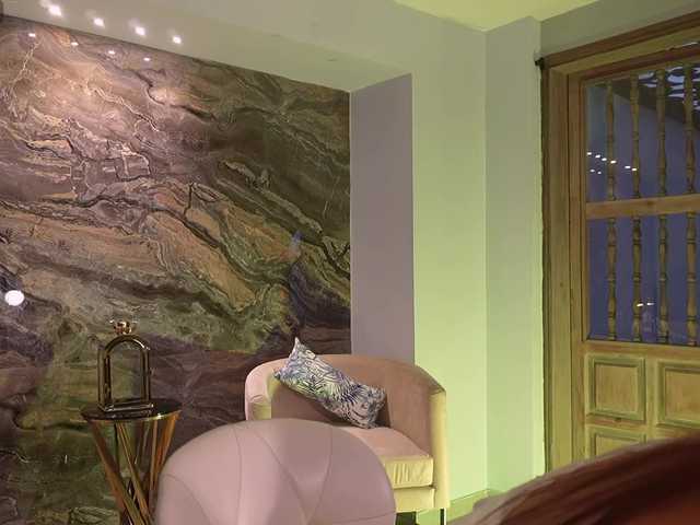 NaomiSainz