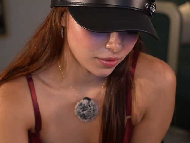 NaomiSainz live cam on BongaCams