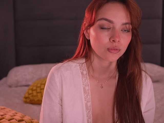 NaomiSainz live cam on BongaCams