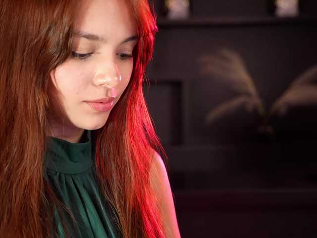 NaomiSainz