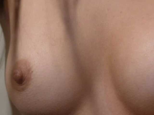 NaomiSainz live cam on BongaCams