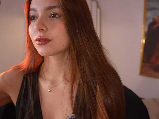 NaomiSainz