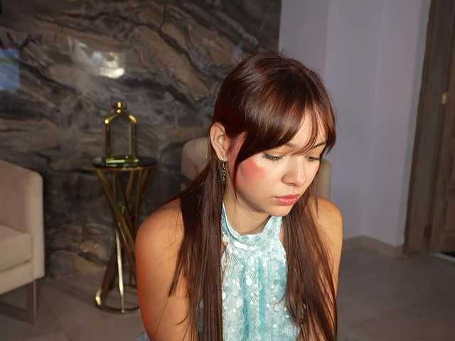 NaomiSainz live cam on BongaCams