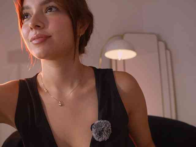 NaomiSainz