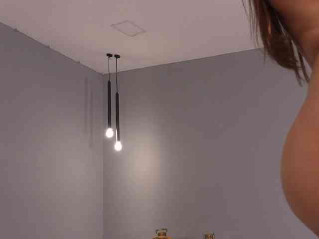 NaomiSainz webcam