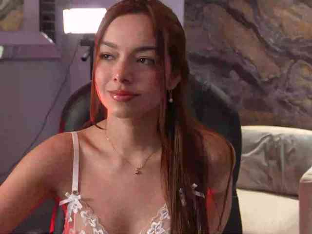 NaomiSainz