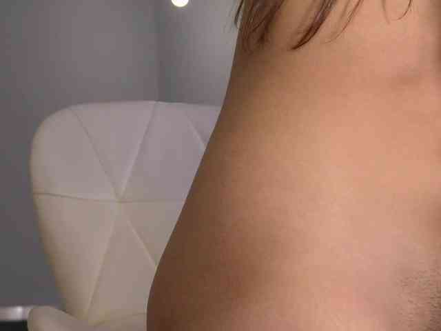 NaomiSainz