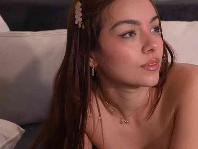 NaomiSainz webcam