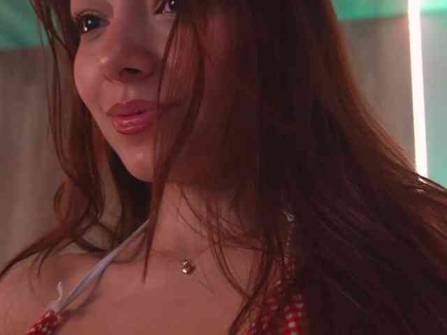 NaomiSainz