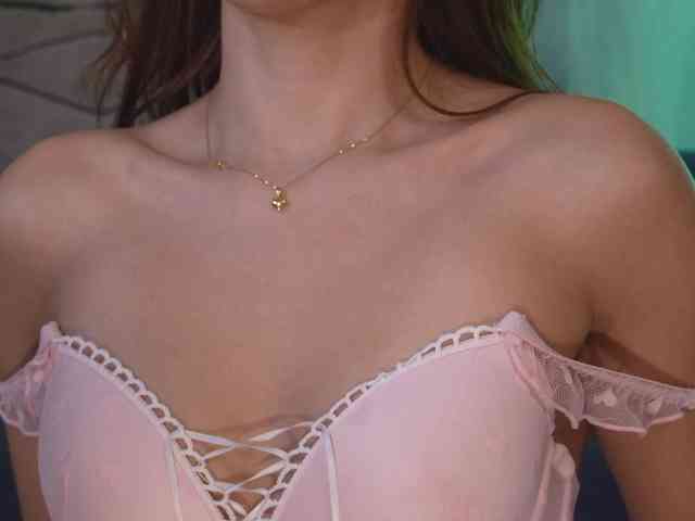 NaomiSainz