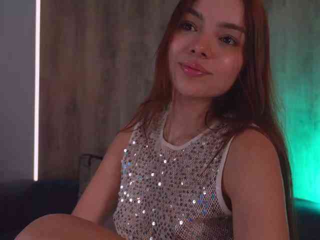 NaomiSainz