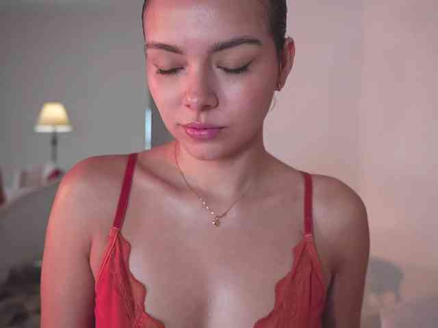 NaomiSainz