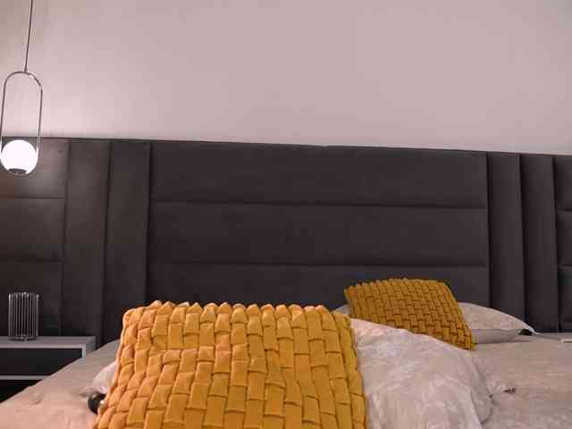 NaomiSainz