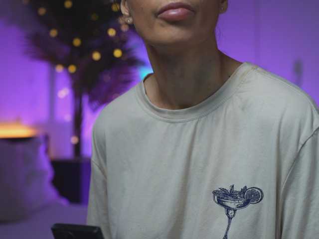 Antoniagold live cam preview