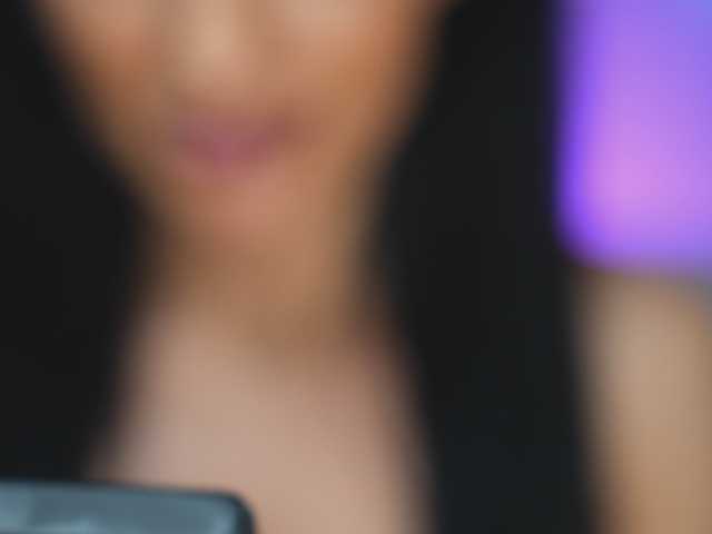 Antoniagold live cam on BongaCams