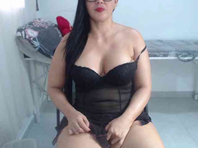 ZaraSexy69 webcam