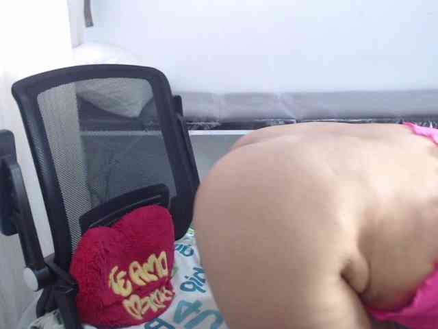 ZaraSexy69 webcam